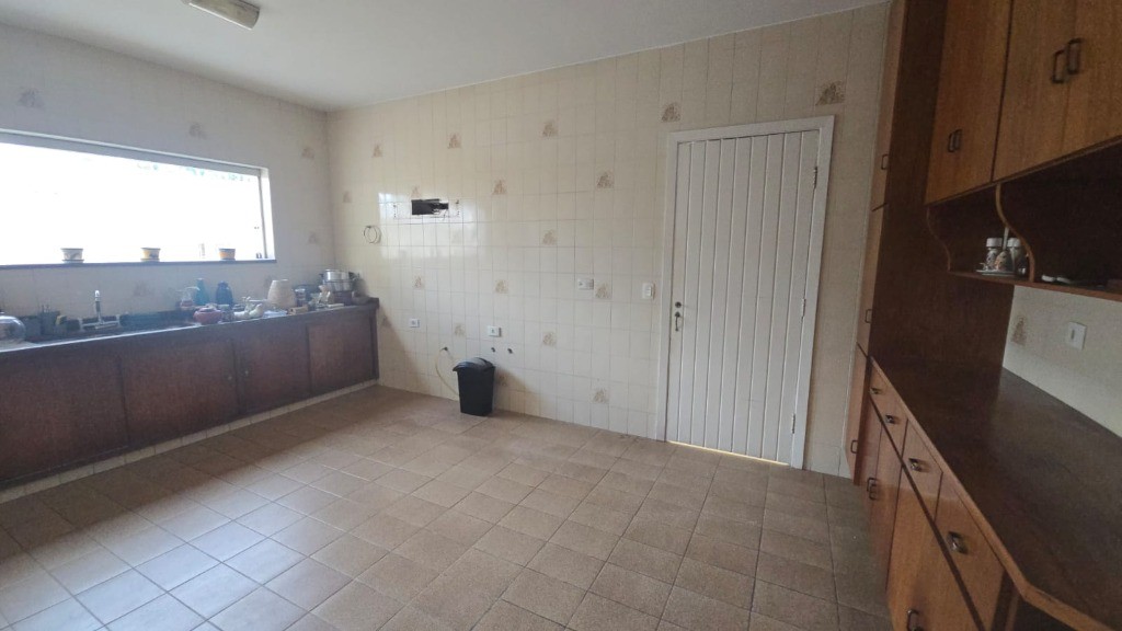 Casa, 3 quartos, 181 m² - Foto 3