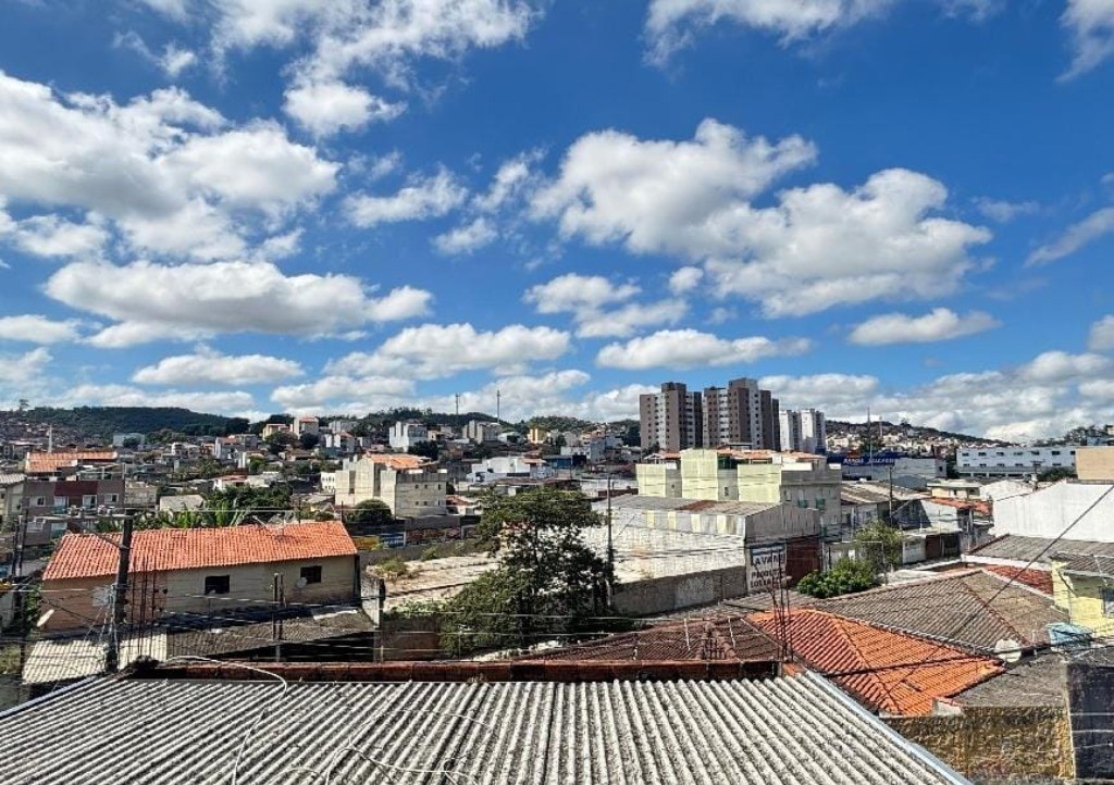 Casa, 3 quartos, 230 m² - Foto 1
