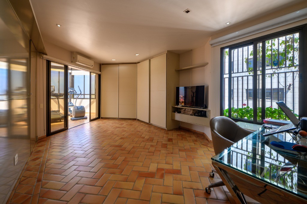 Cobertura, 4 quartos, 455 m² - Foto 2