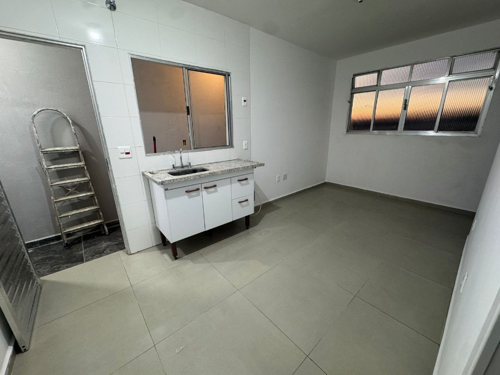 Casa, 4 quartos, 85 m² - Foto 1