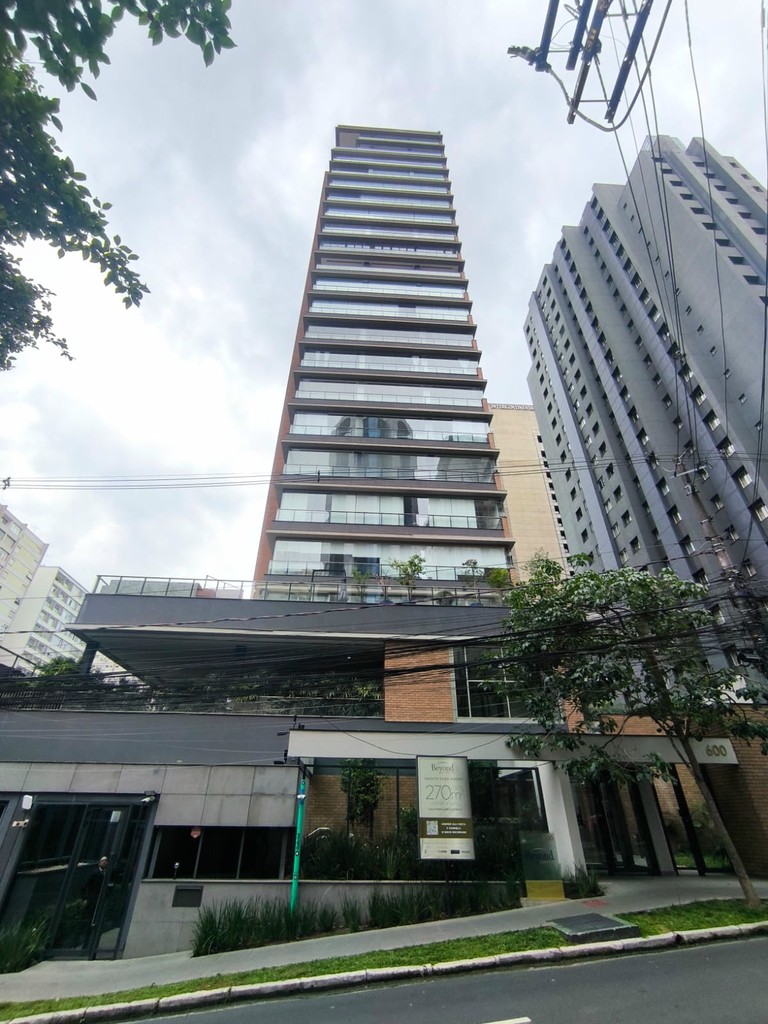 Apartamento, 4 quartos, 270 m² - Foto 2