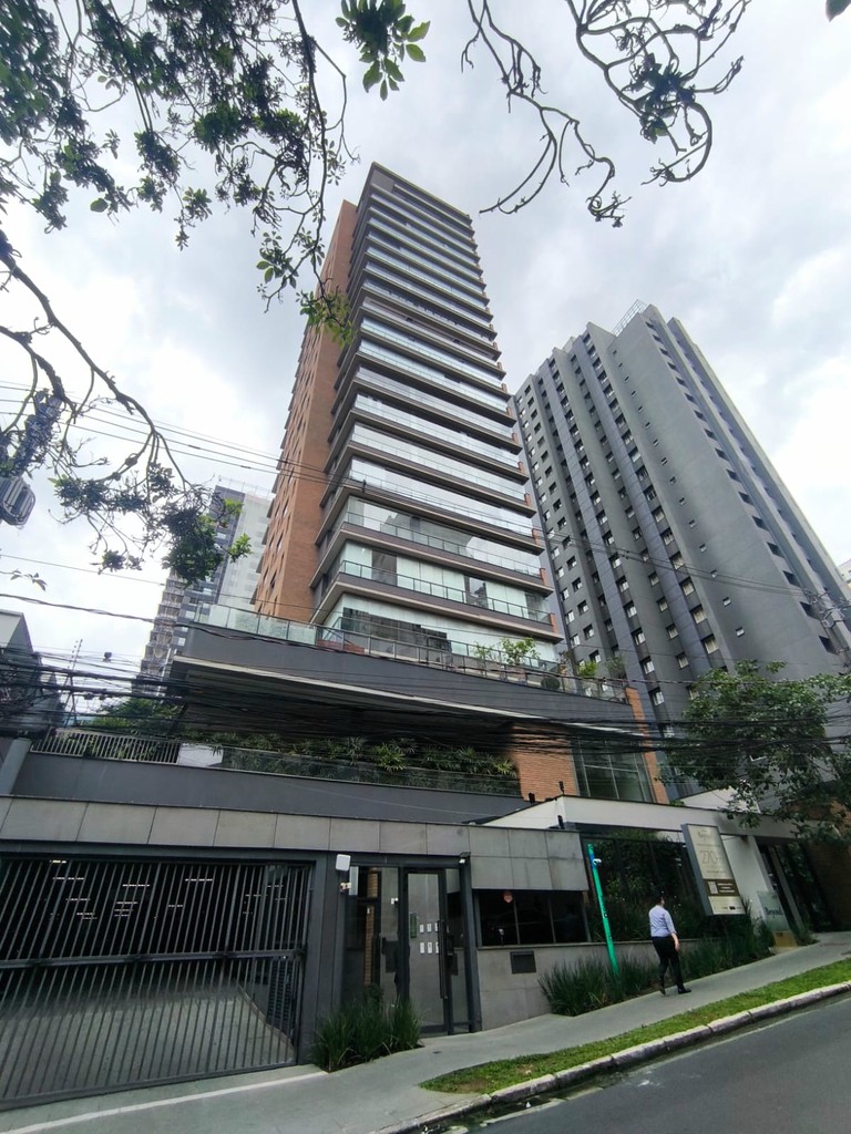 Apartamento, 3 quartos, 270 m² - Foto 1