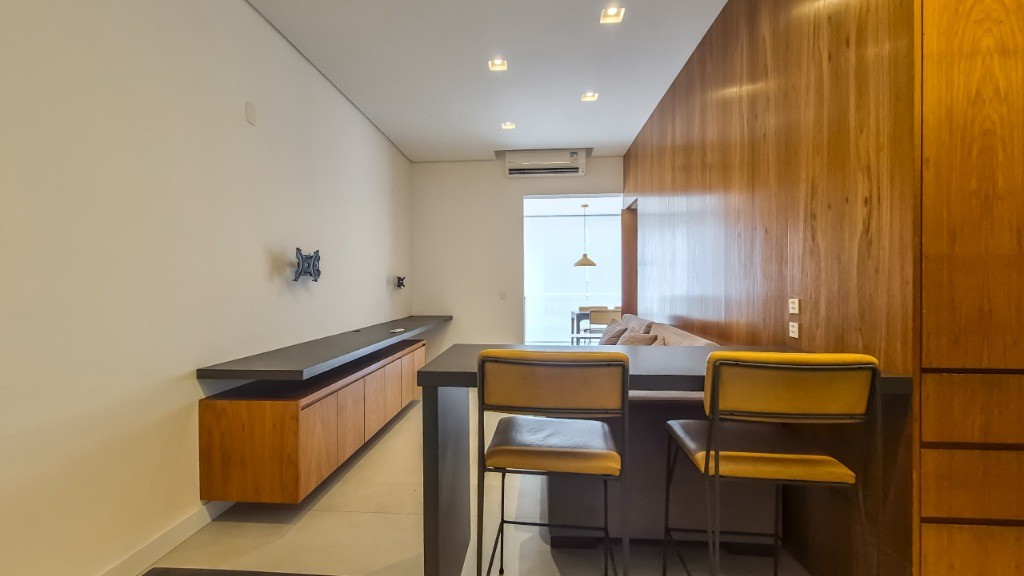 Apartamento, 1 quarto, 61 m² - Foto 2