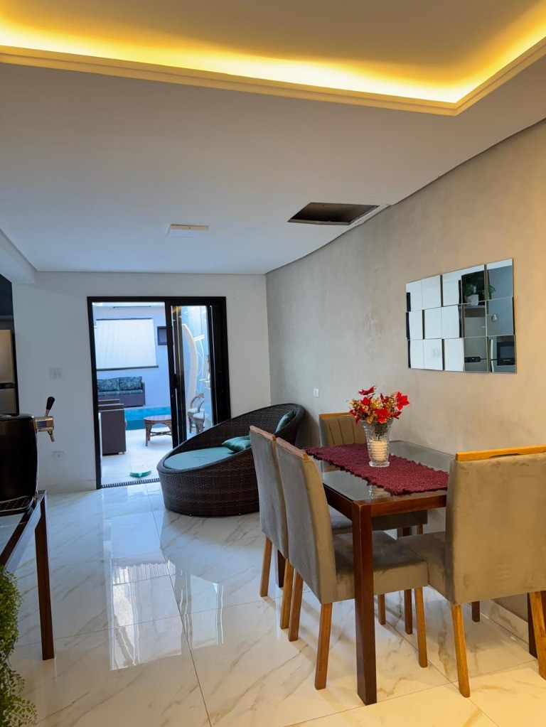 Casa, 4 quartos, 200 m² - Foto 2
