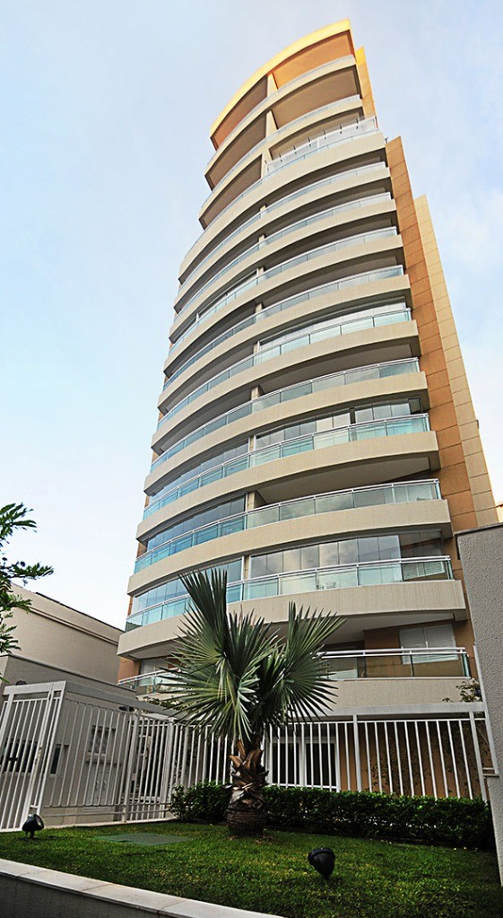 Apartamento, 3 quartos, 154 m² - Foto 1