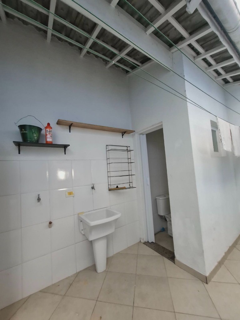 Casa, 3 quartos, 250 m² - Foto 6