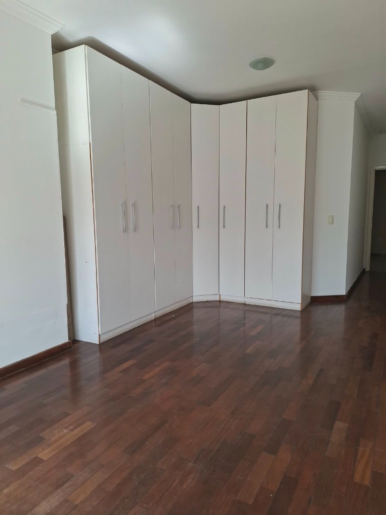 Casa, 3 quartos, 250 m² - Foto 32