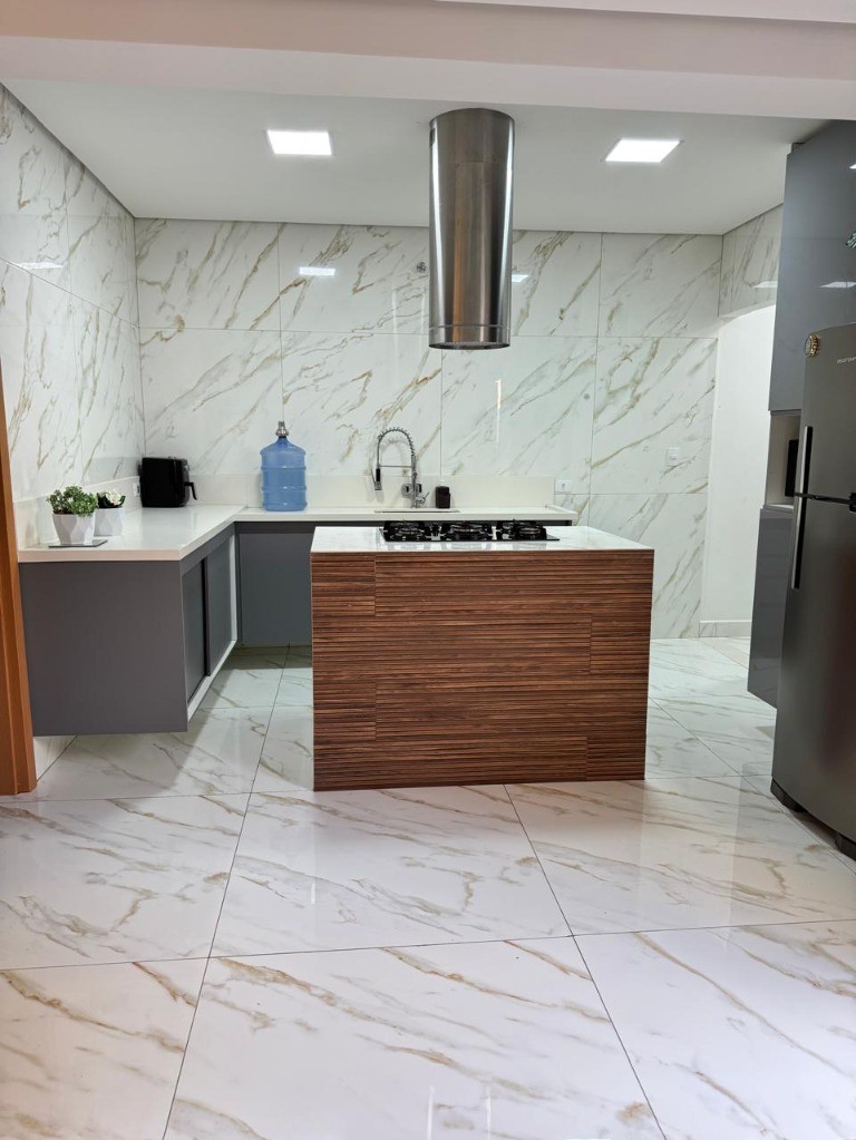 Casa, 4 quartos, 200 m² - Foto 9