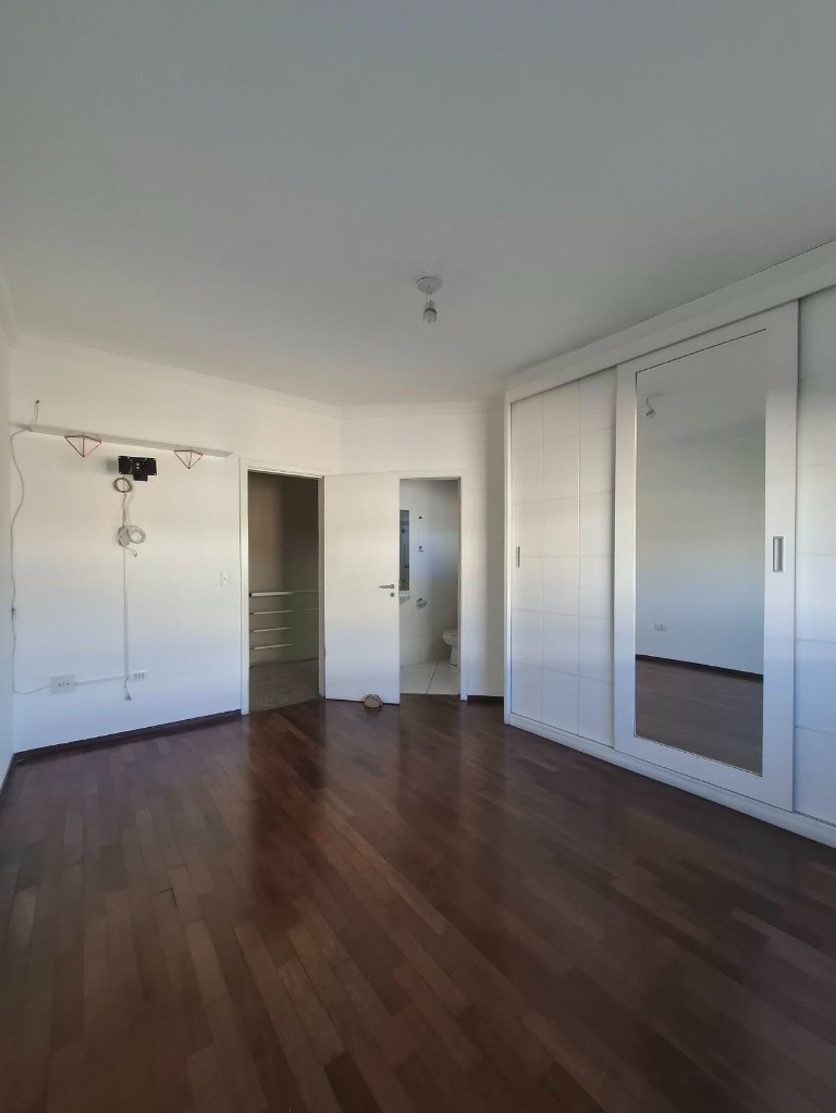 Casa, 3 quartos, 250 m² - Foto 24