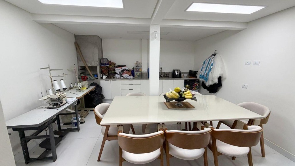 Casa, 4 quartos, 155 m² - Foto 4