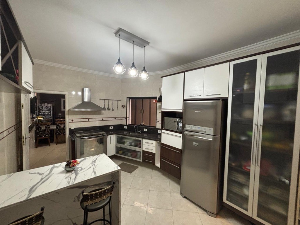 Casa, 3 quartos, 200 m² - Foto 5