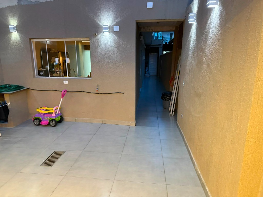 Casa, 3 quartos, 190 m² - Foto 3