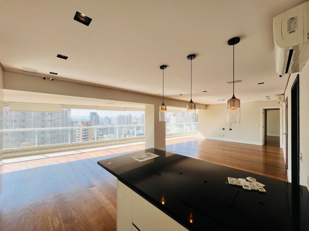 Apartamento, 3 quartos, 172 m² - Foto 2