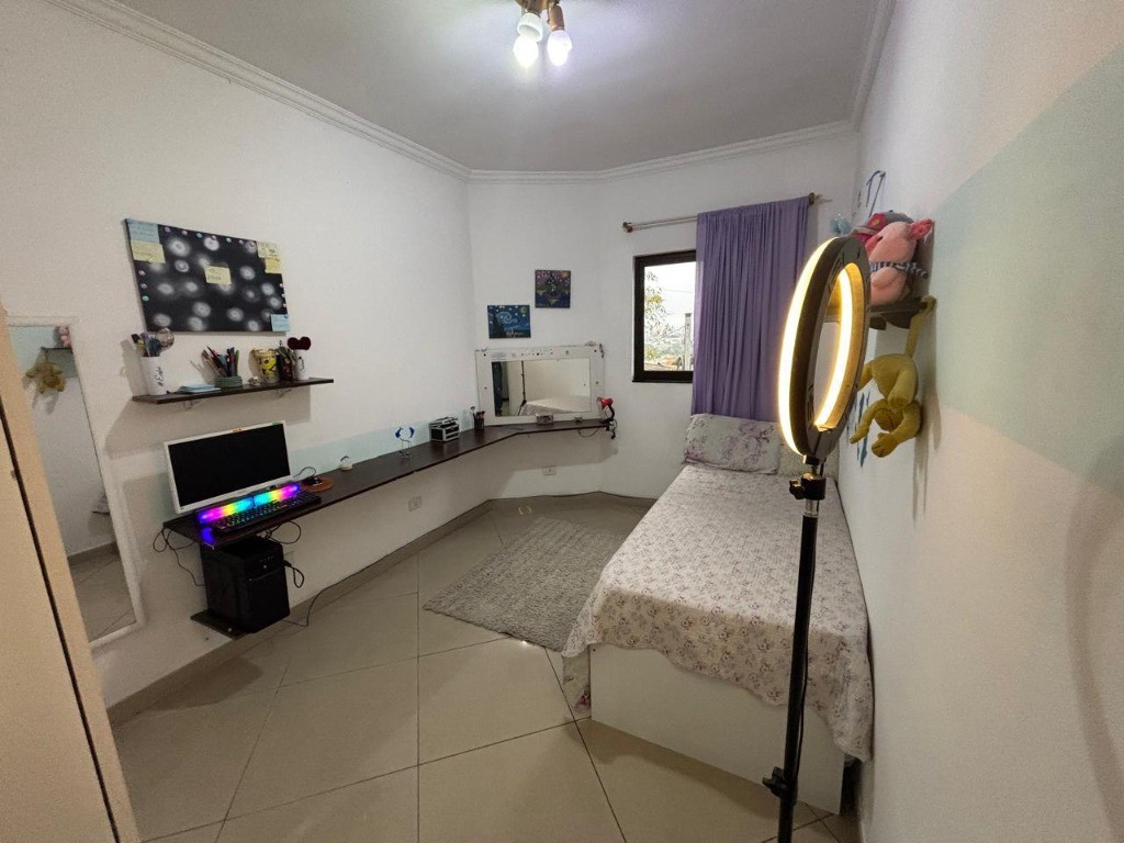 Casa, 3 quartos, 200 m² - Foto 23
