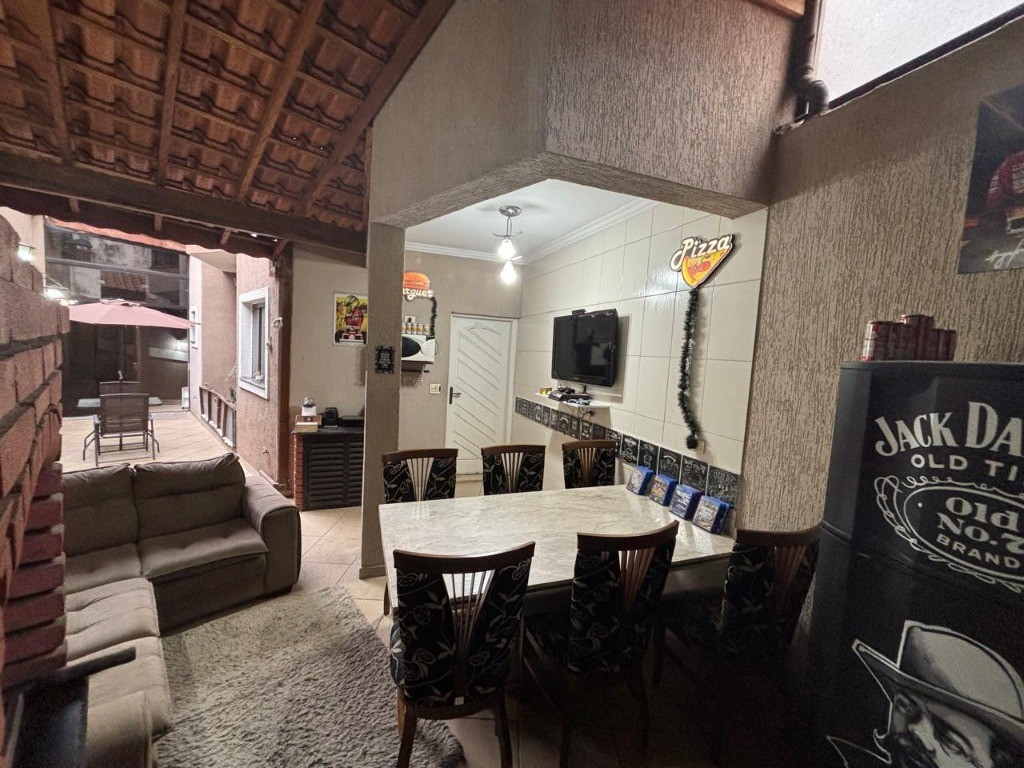 Casa, 3 quartos, 200 m² - Foto 15