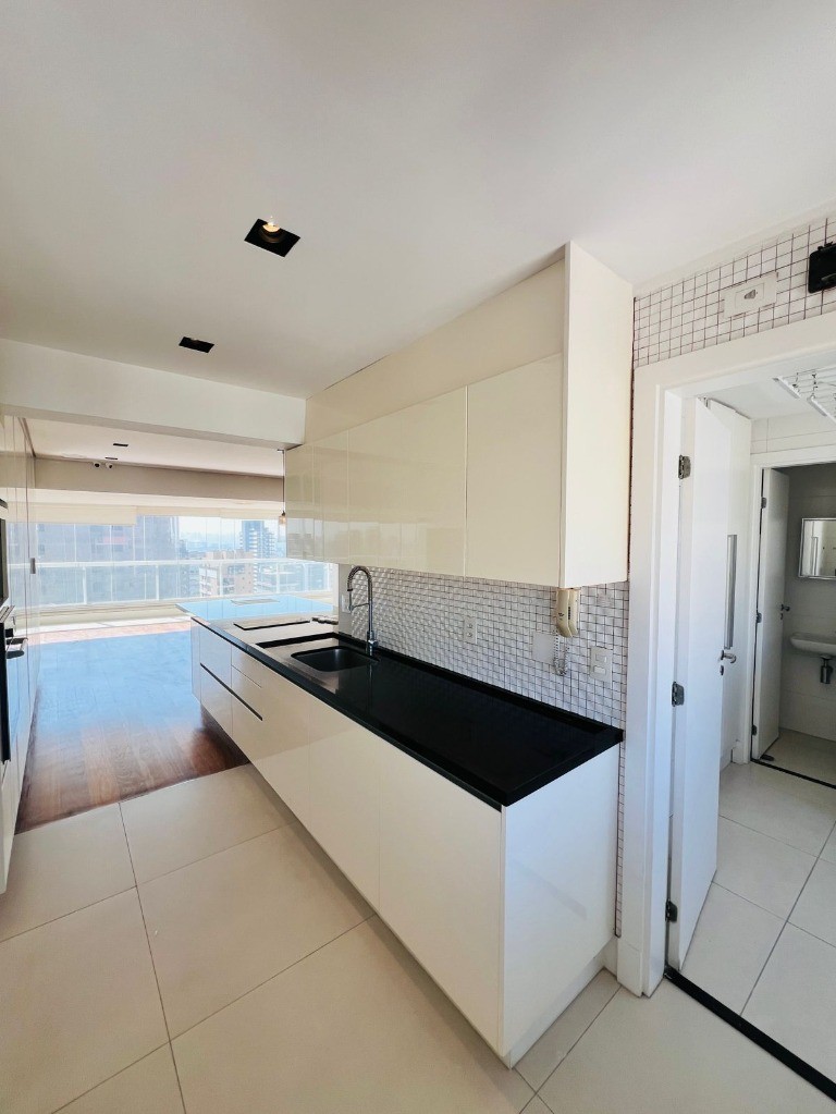 Apartamento, 3 quartos, 172 m² - Foto 11