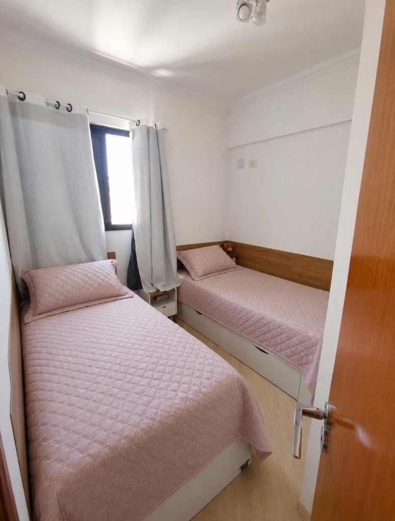 Apartamento, 3 quartos, 79 m² - Foto 2
