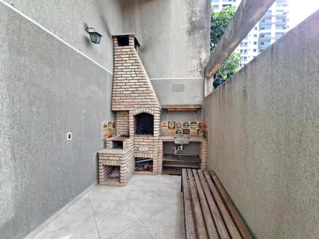 Casa, 3 quartos, 214 m² - Foto 2