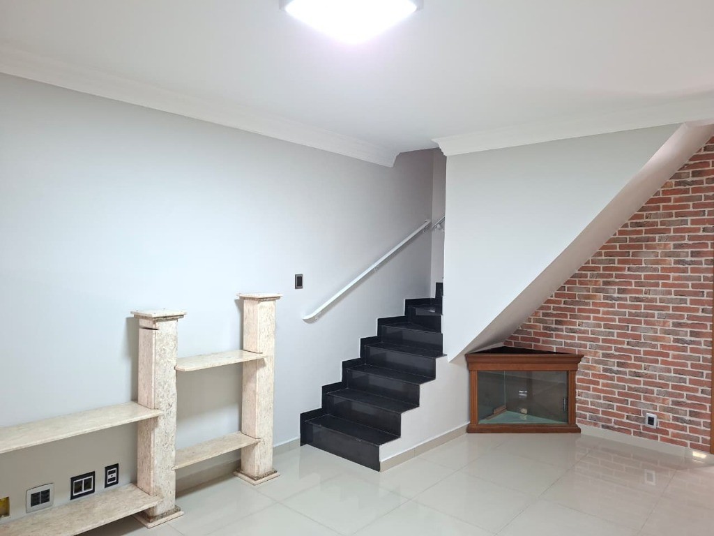 Casa, 3 quartos, 214 m² - Foto 8