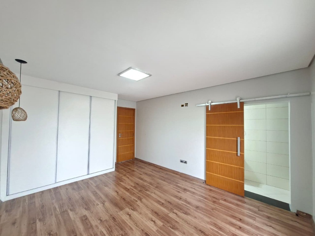 Casa, 3 quartos, 214 m² - Foto 30