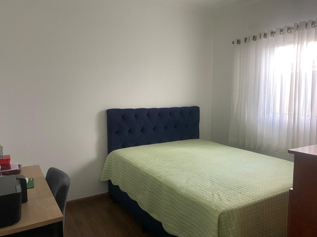 Casa, 3 quartos, 202 m² - Foto 2