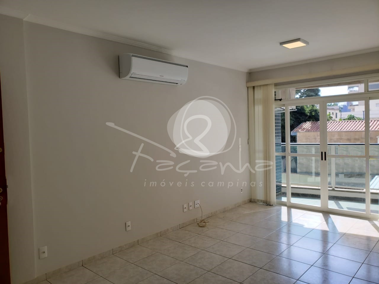Apartamento, 3 quartos, 100 m² - Foto 1