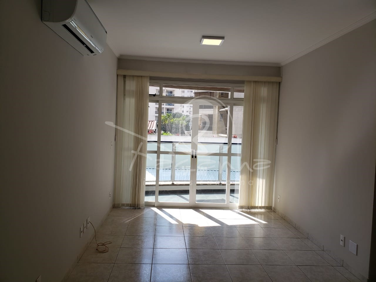 Apartamento, 3 quartos, 100 m² - Foto 2