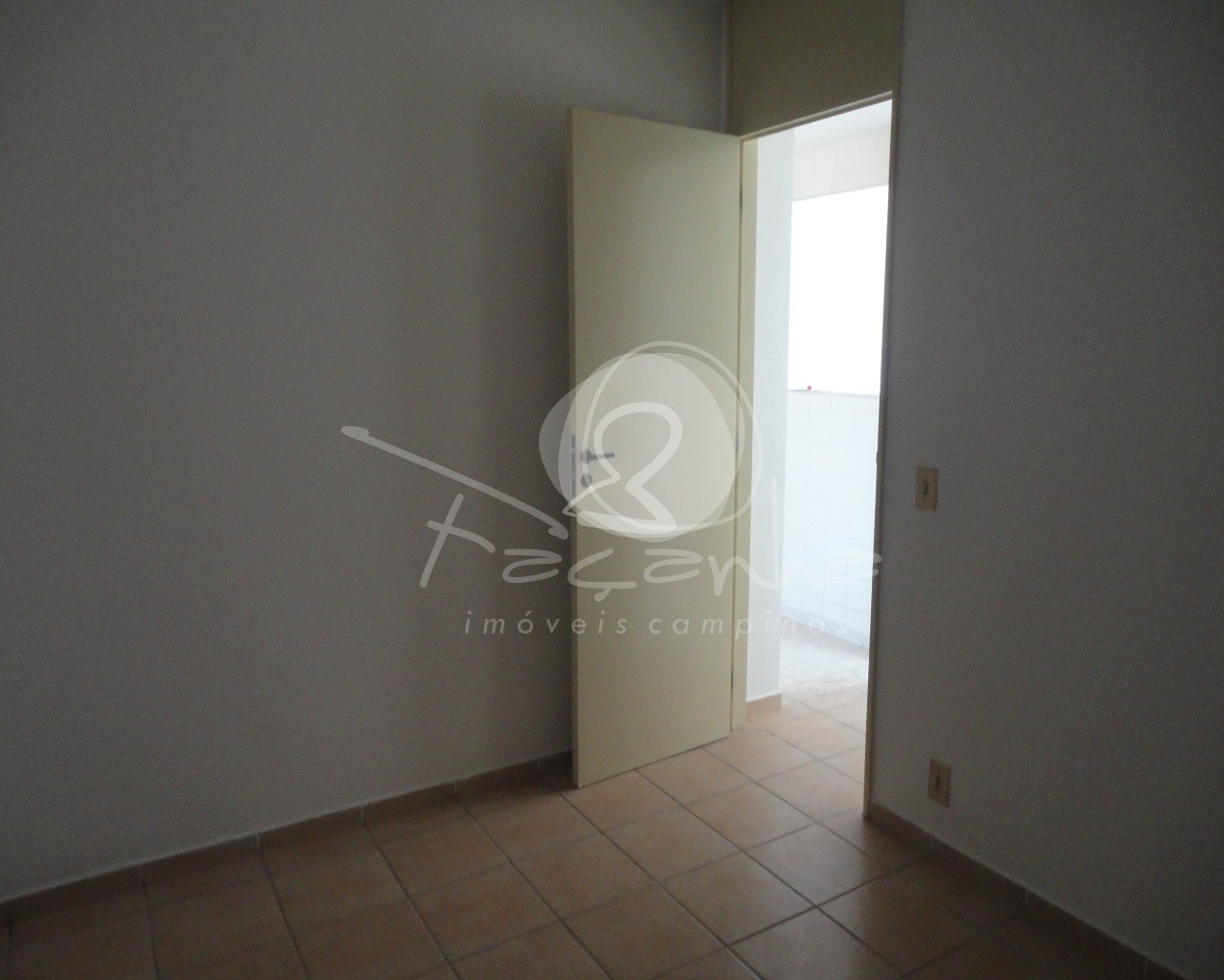 Apartamento à venda com 2 quartos, 62m² - Foto 7