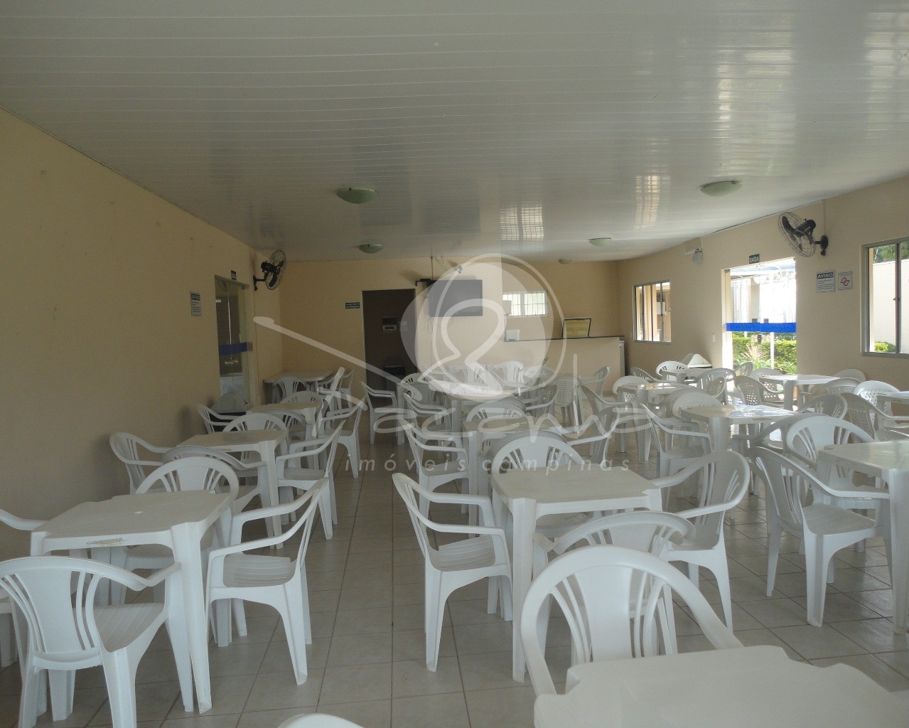 Apartamento à venda com 2 quartos, 62m² - Foto 16