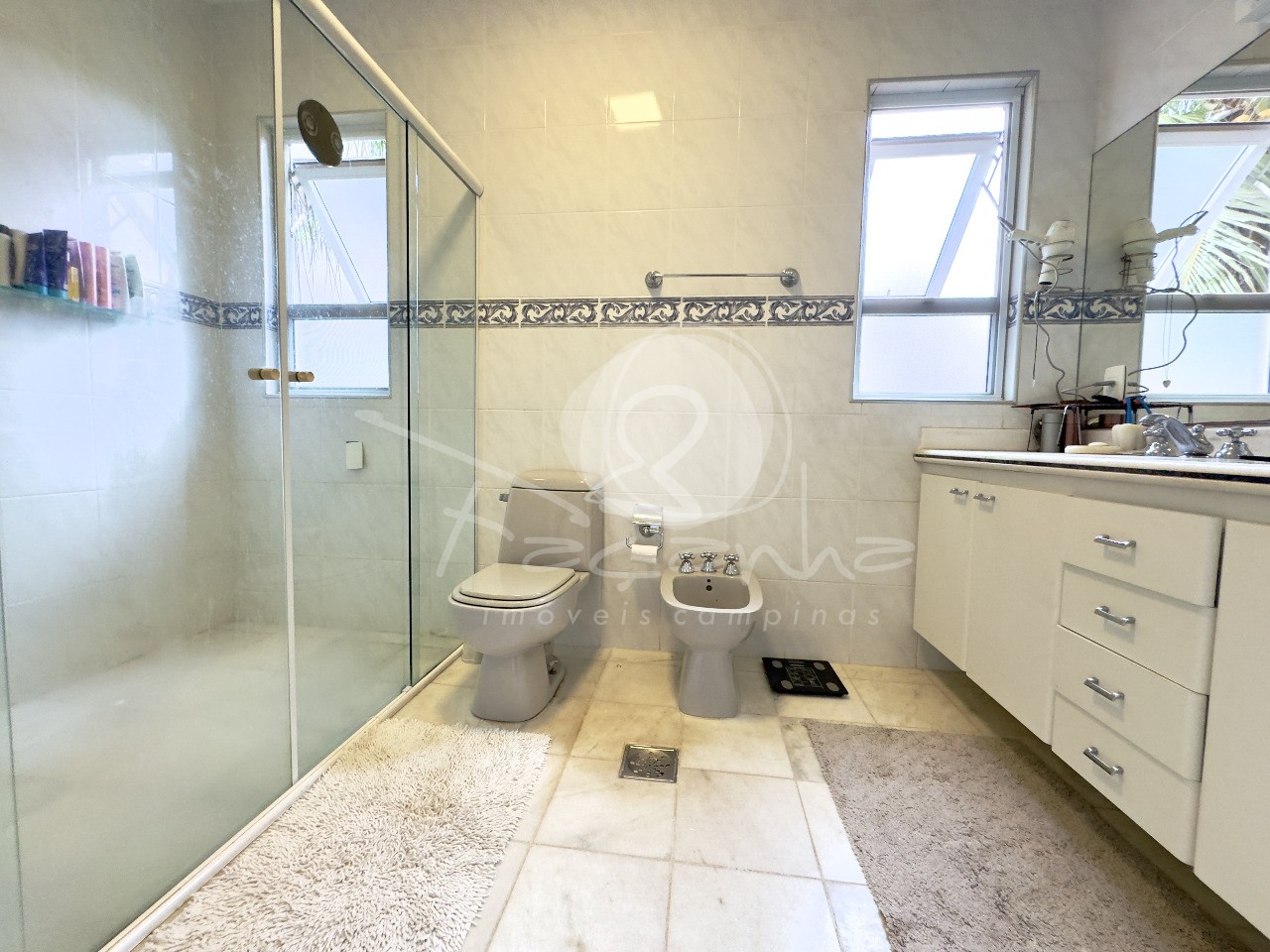 Casa de Condomínio à venda com 4 quartos, 361m² - Foto 13