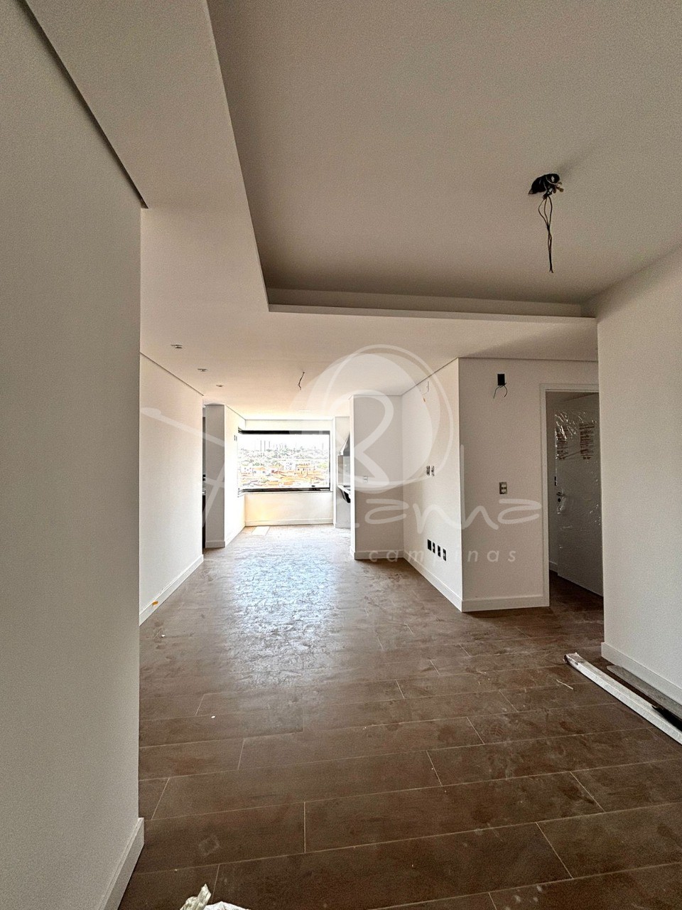 Apartamento à venda com 3 quartos, 105m² - Foto 2