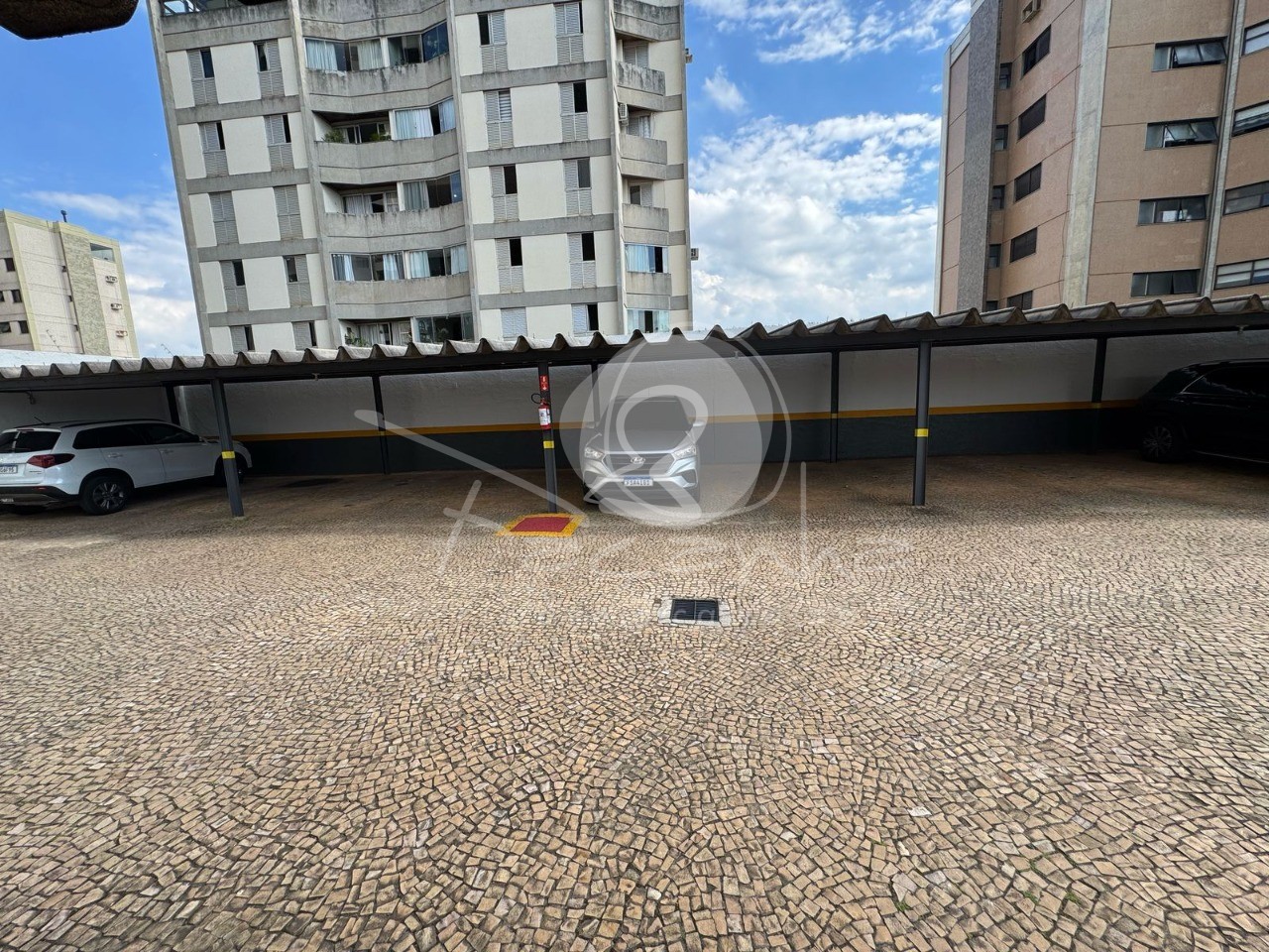 Apartamento à venda com 3 quartos, 96m² - Foto 25