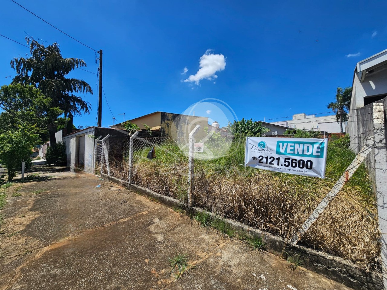 Terreno à venda, 250m² - Foto 1