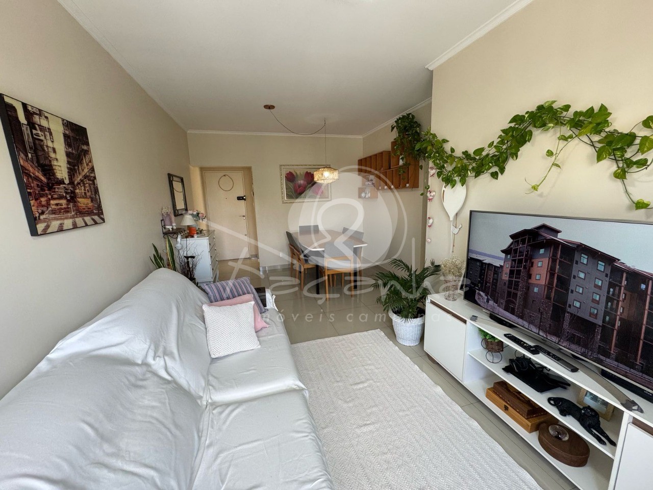 Apartamento à venda com 3 quartos, 96m² - Foto 2