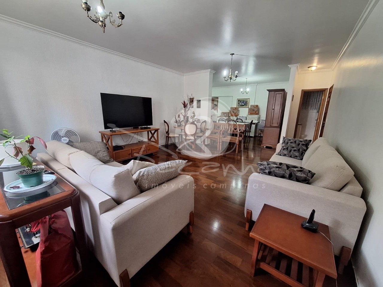 Apartamento à venda com 3 quartos, 144m² - Foto 2