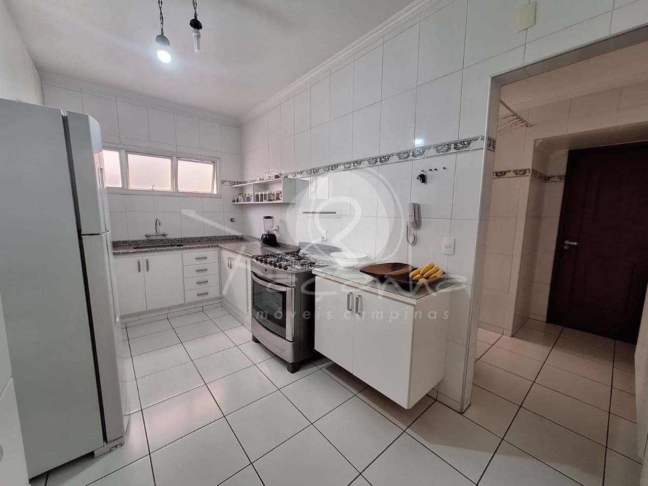 Apartamento à venda com 3 quartos, 144m² - Foto 11