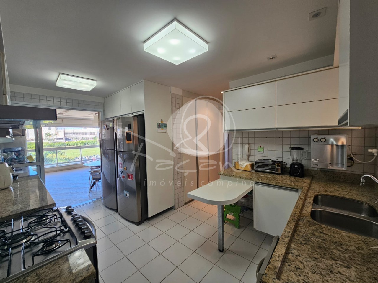 Apartamento à venda com 3 quartos, 148m² - Foto 19