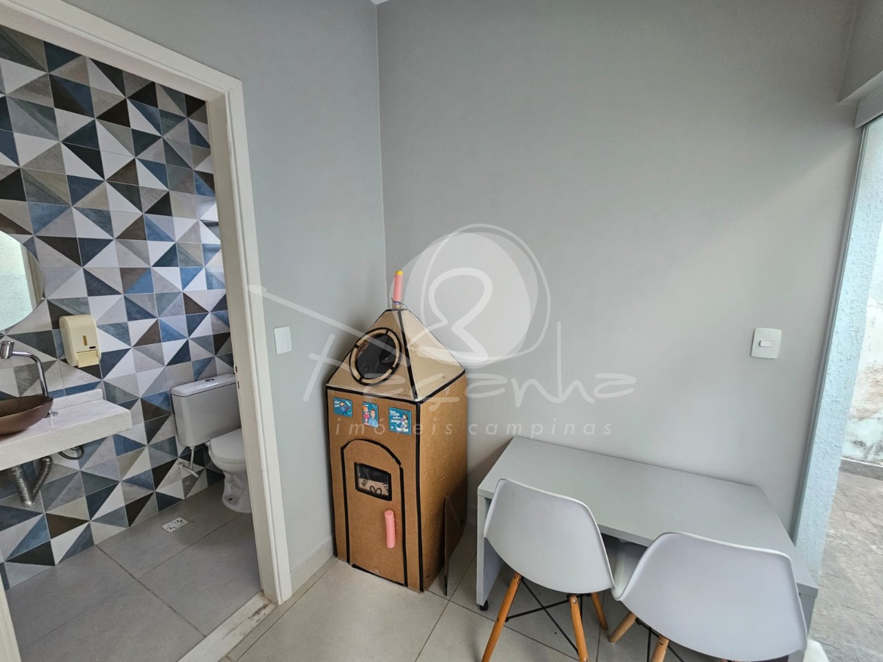 Prédio Inteiro para alugar, 150m² - Foto 10