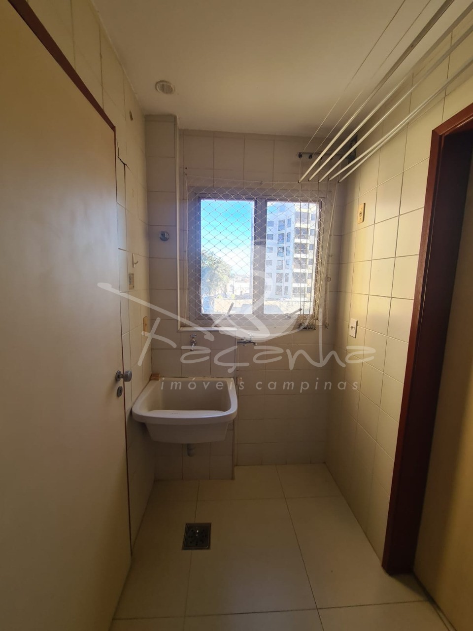 Apartamento para alugar com 3 quartos, 89m² - Foto 29