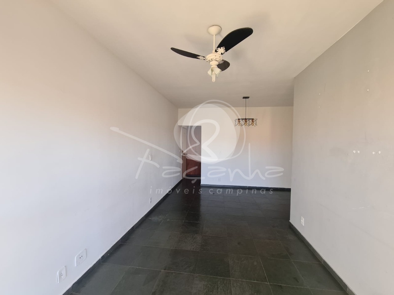 Apartamento para alugar com 3 quartos, 89m² - Foto 4