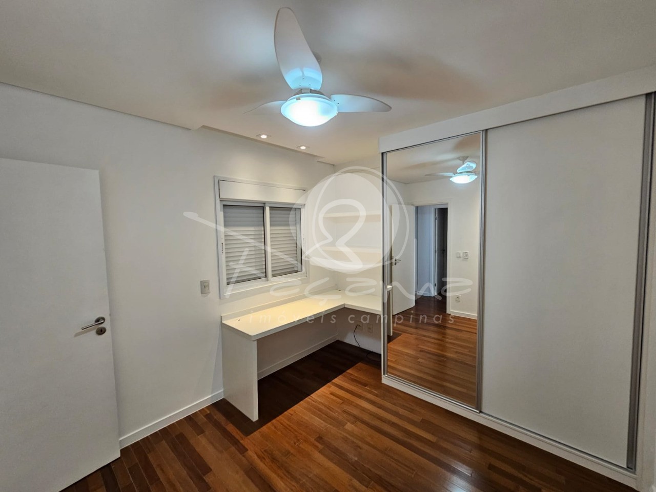 Apartamento à venda e aluguel com 3 quartos, 136m² - Foto 17