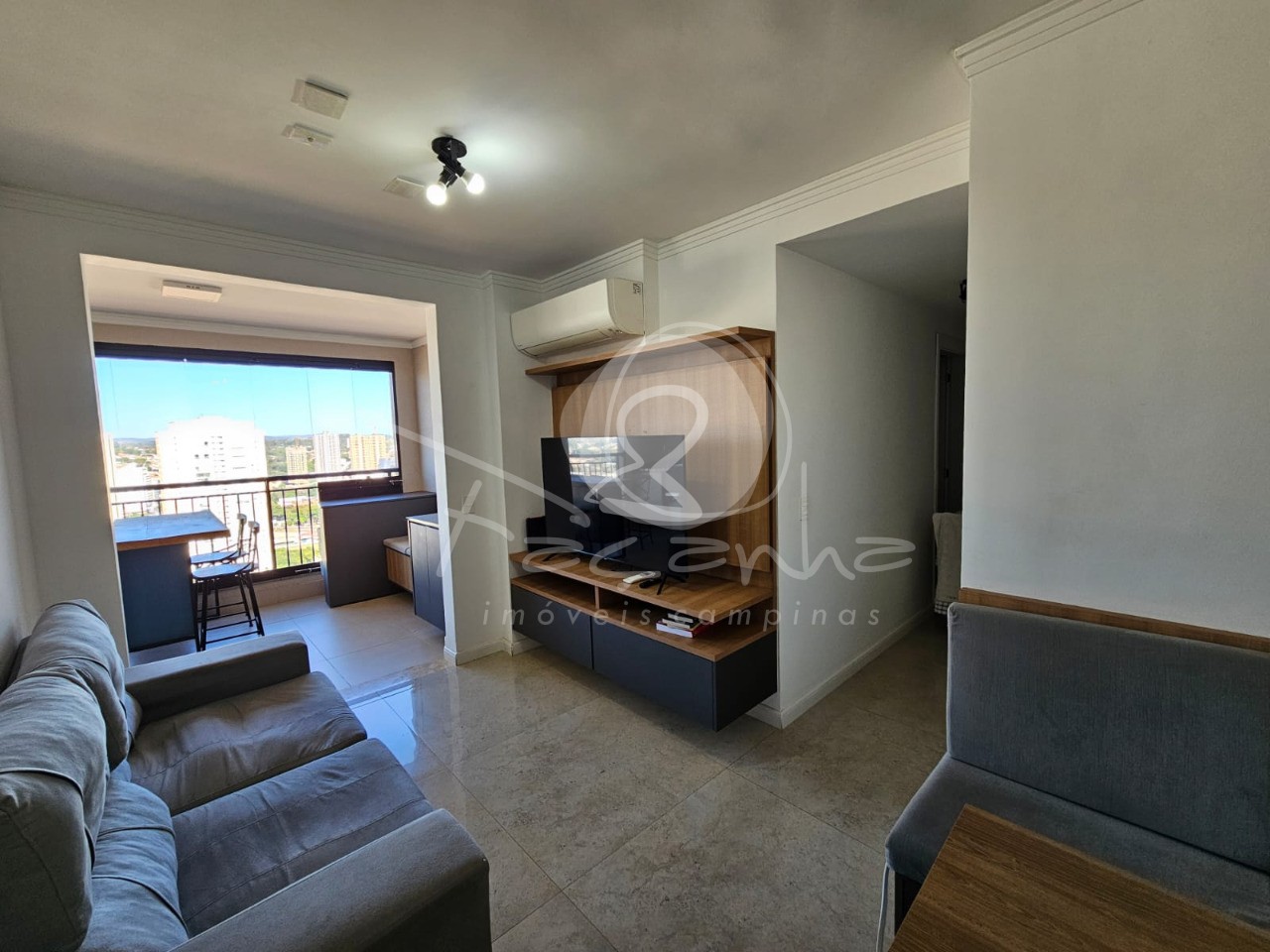 Apartamento à venda com 2 quartos, 68m² - Foto 3