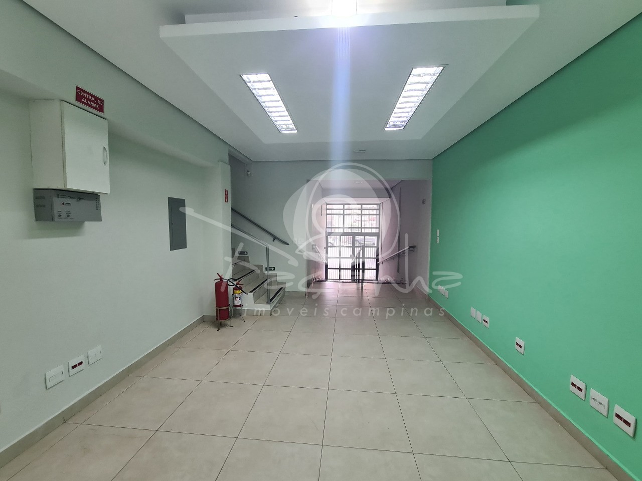 Loja-Salão para alugar, 871m² - Foto 1