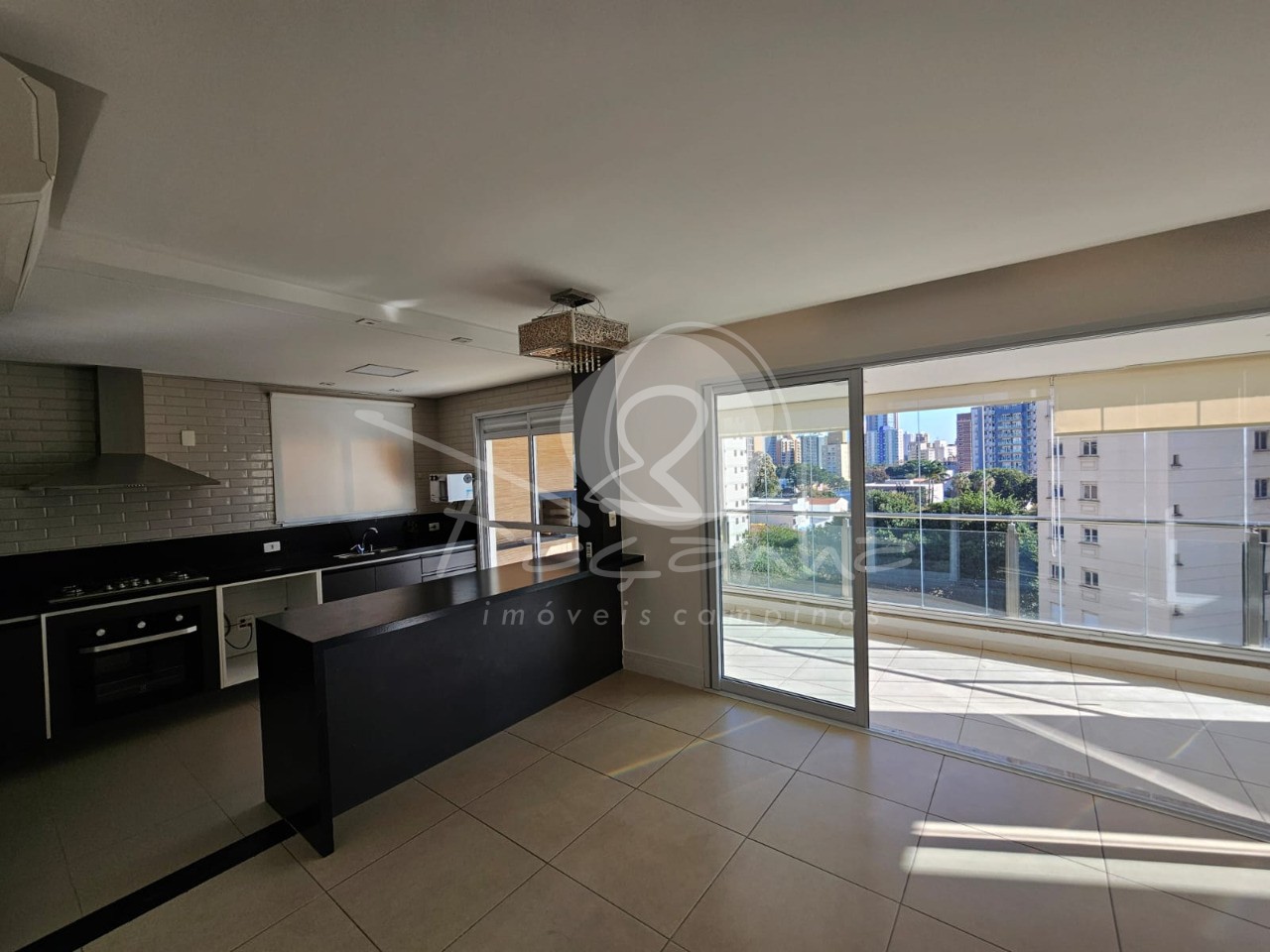 Apartamento à venda e aluguel com 3 quartos, 136m² - Foto 2