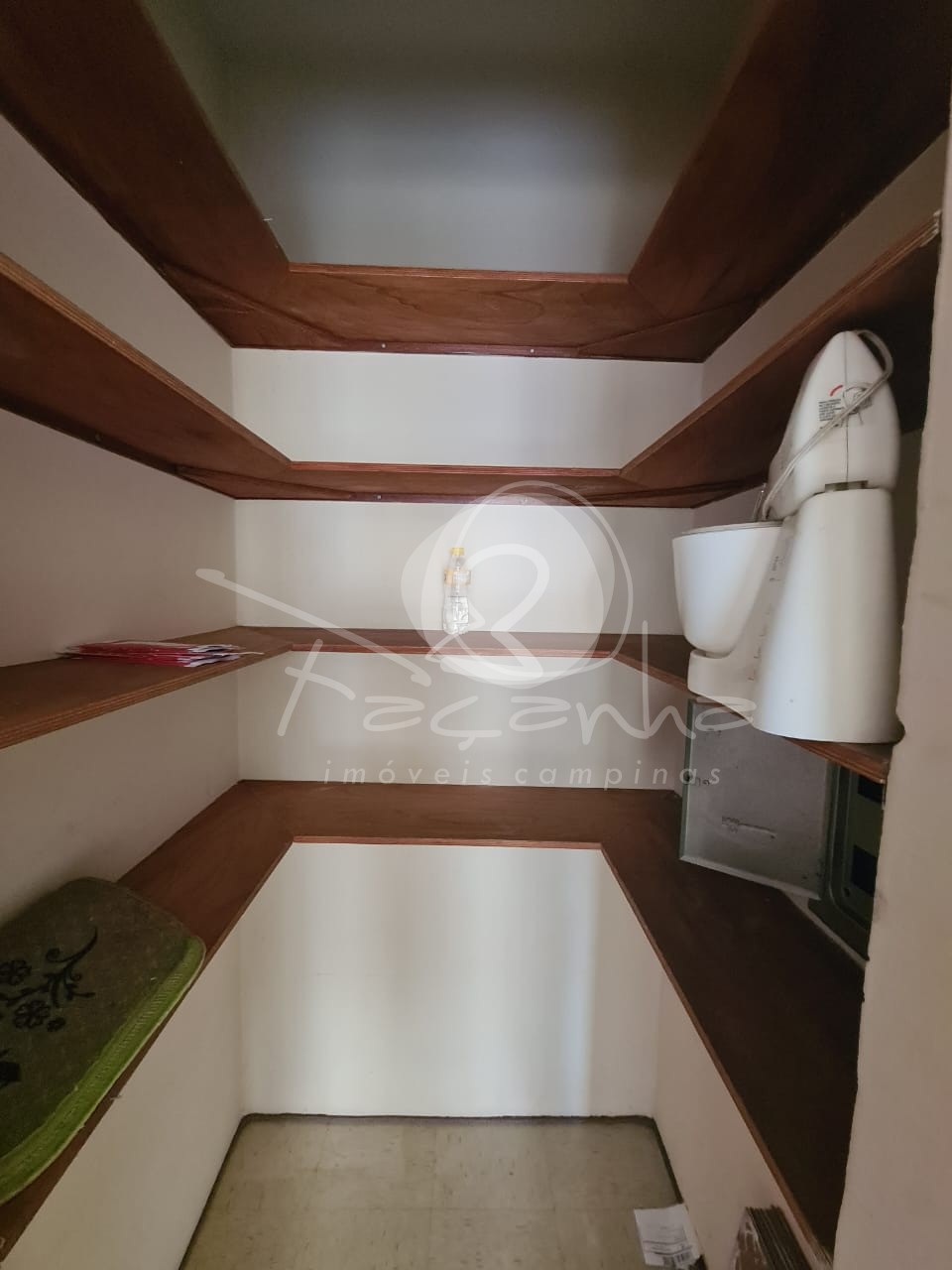 Apartamento à venda com 1 quarto, 60m² - Foto 14