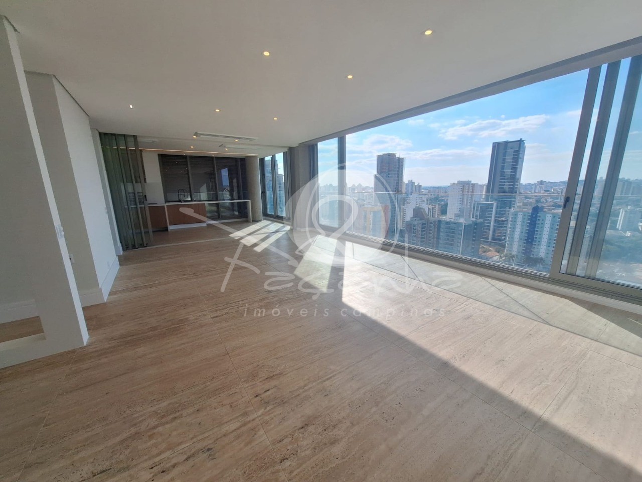 Apartamento, 3 quartos, 257 m² - Foto 1