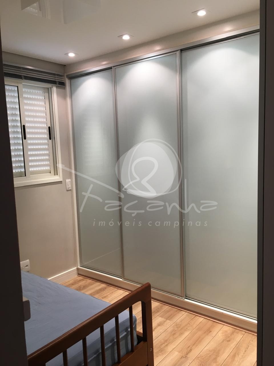 Apartamento à venda com 3 quartos, 79m² - Foto 9