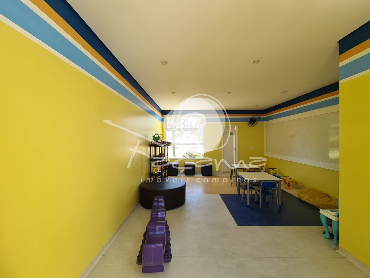 Apartamento à venda com 3 quartos, 128m² - Foto 4