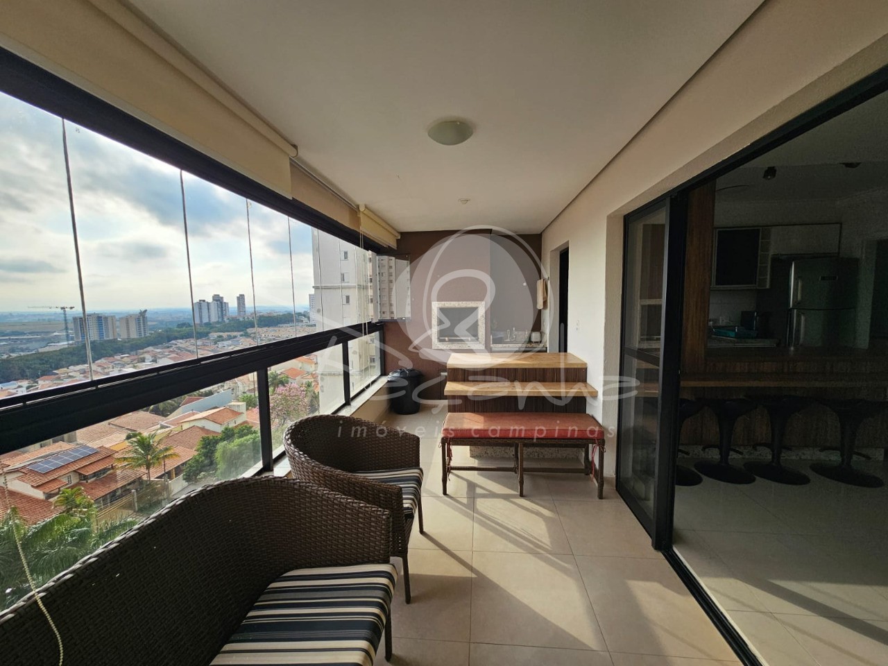 Apartamento à venda com 3 quartos, 117m² - Foto 9