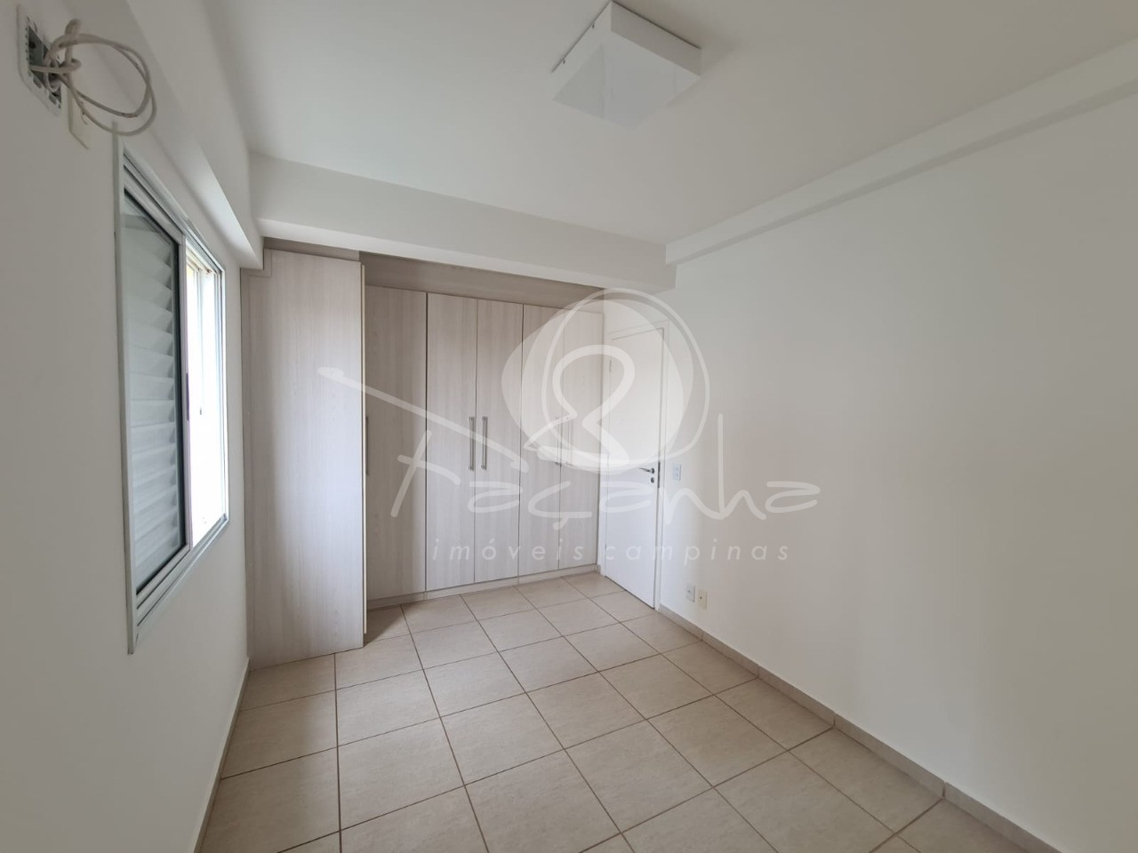 Apartamento para alugar com 3 quartos, 98m² - Foto 13